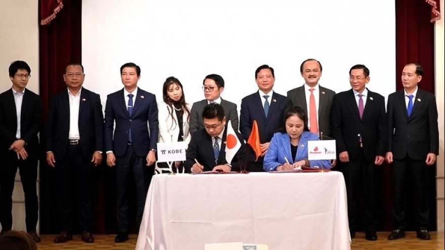 Long An International Port, Japan’s Port of Kobe establish strategic partnership